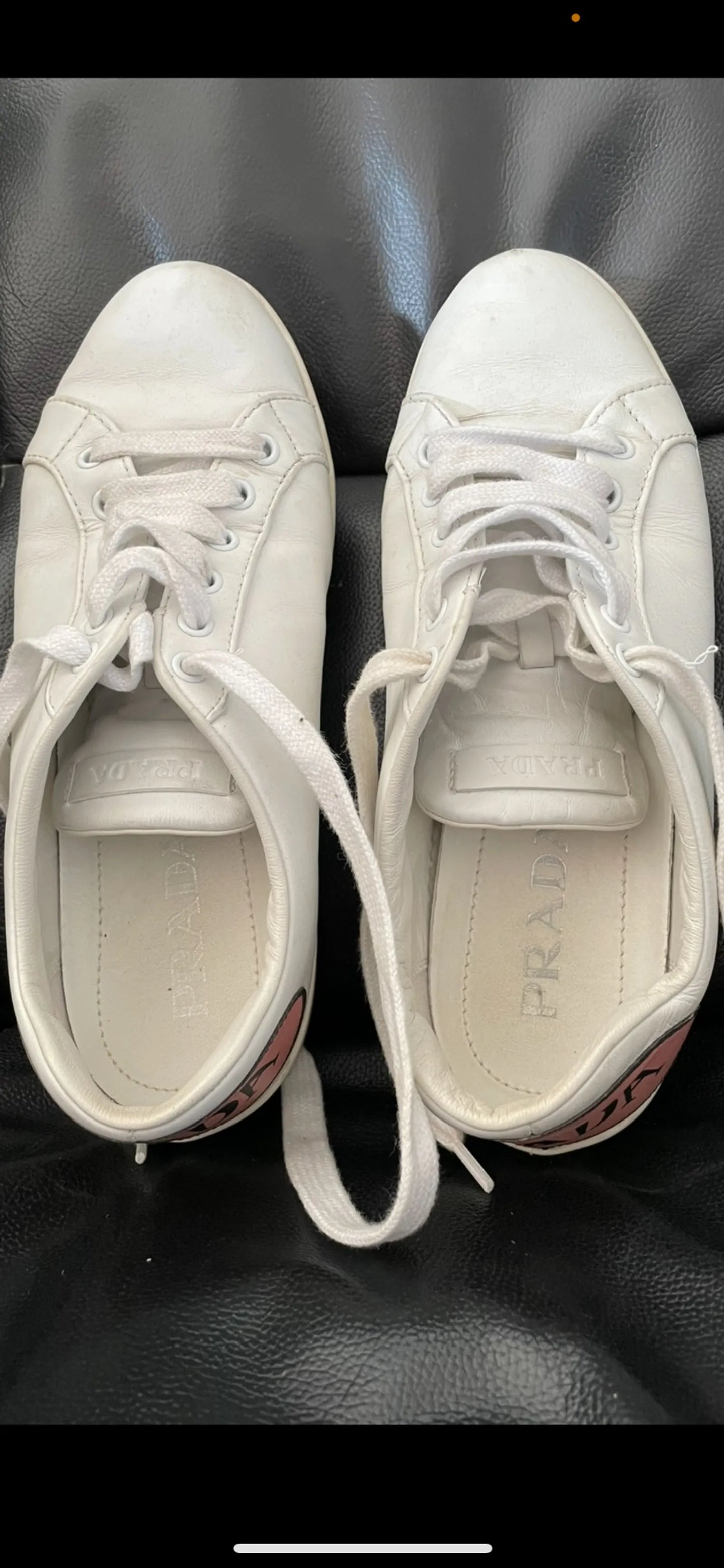 Prada-skinnsneakers