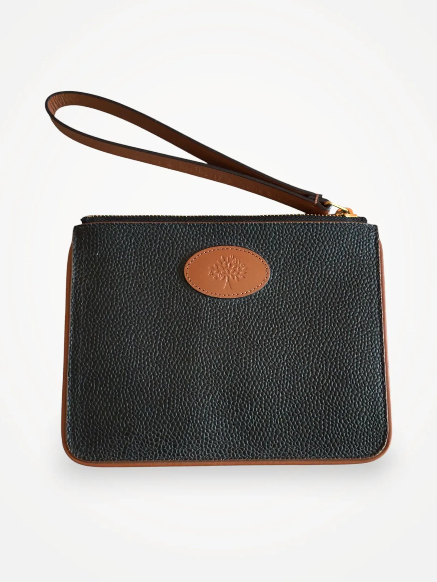 Medium Pouch Leather Clutch bag