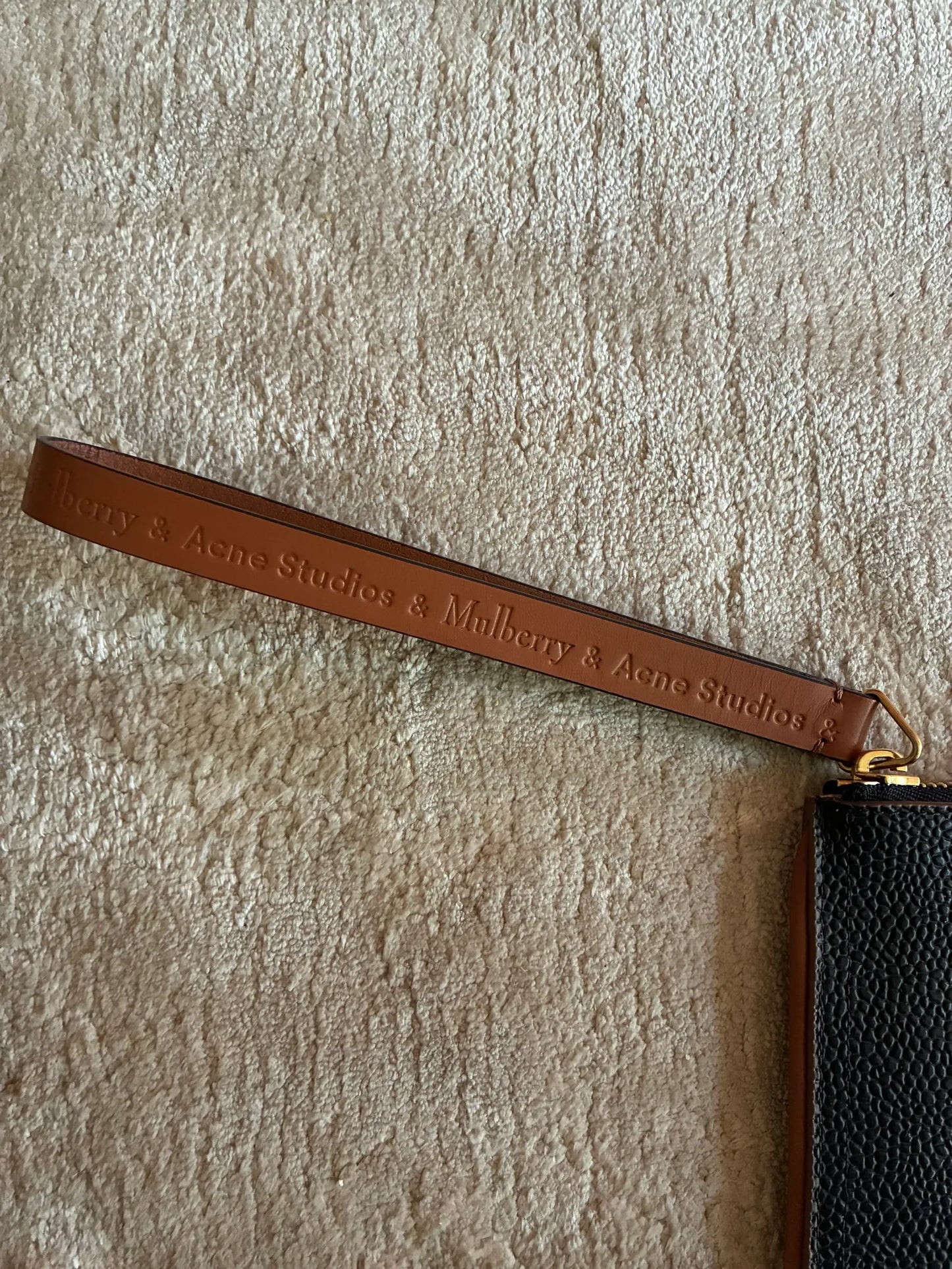 Medium Pouch Leather Clutch bag