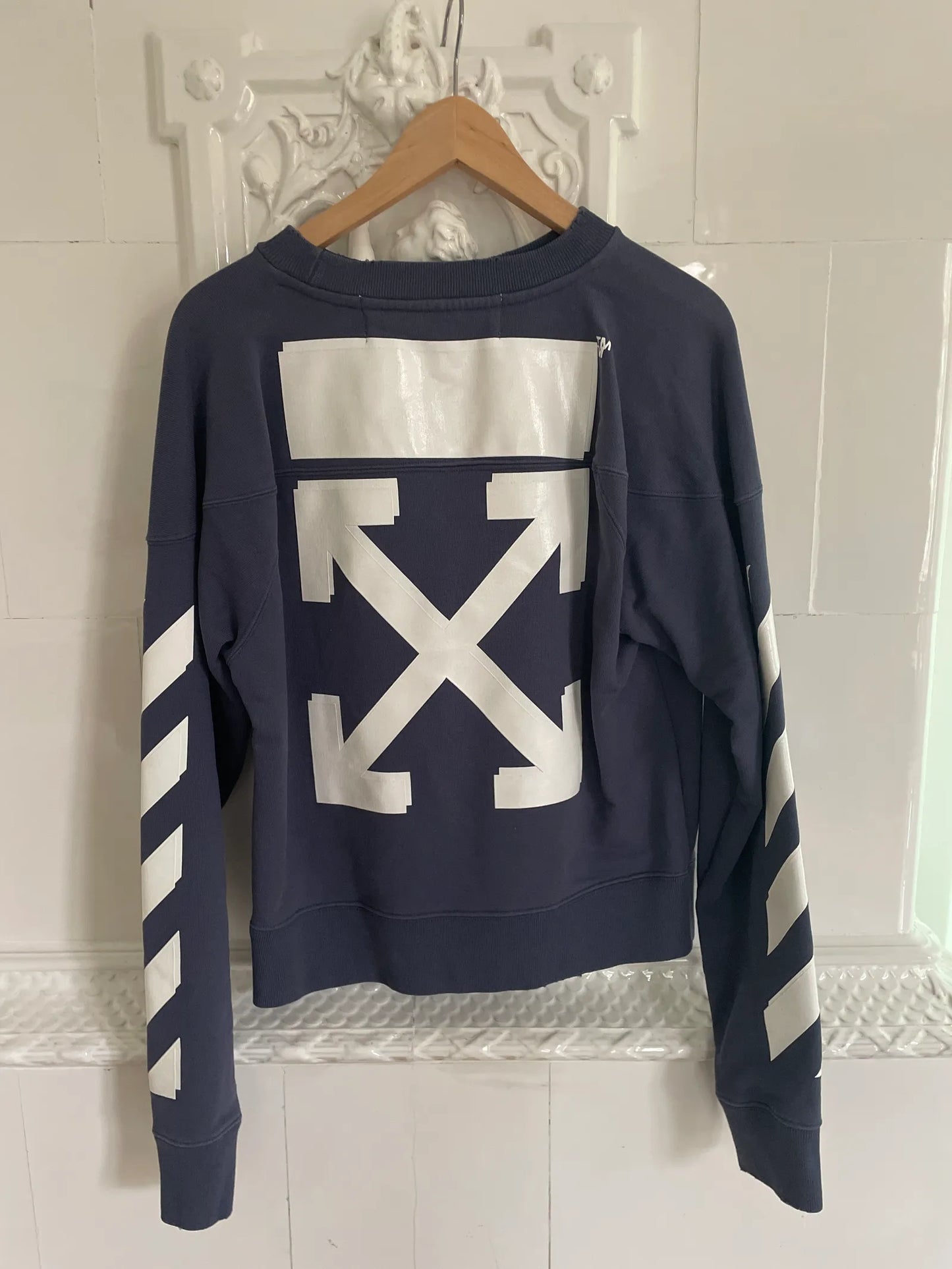 Off-White-tröja NWOT