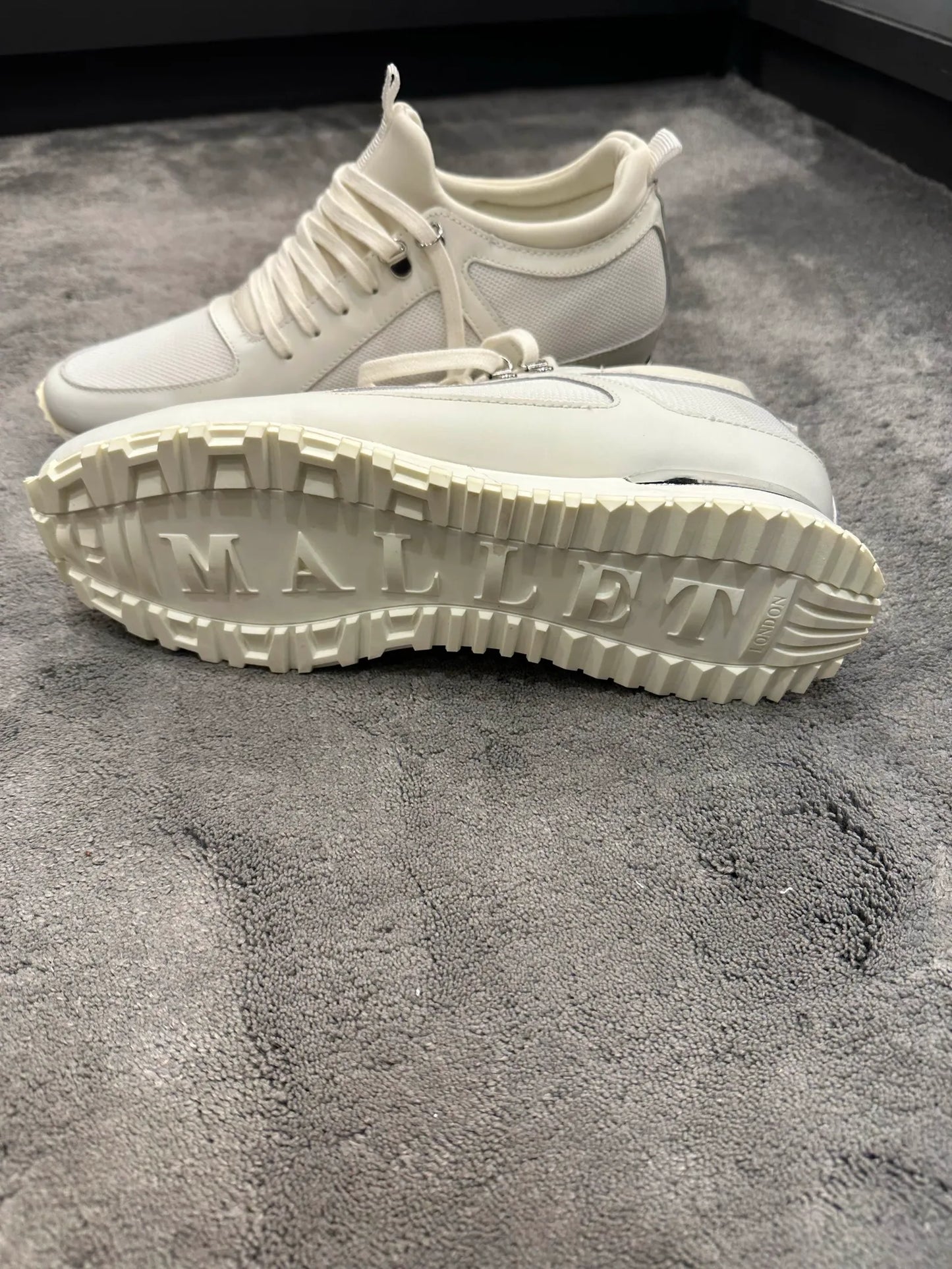 Mallet Men's White Diver Trainers Sneakers