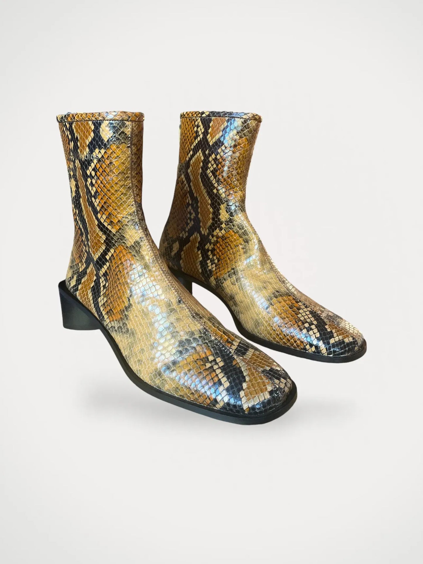 Acne Studios Snake Effect Leather-skinnboots NWOT