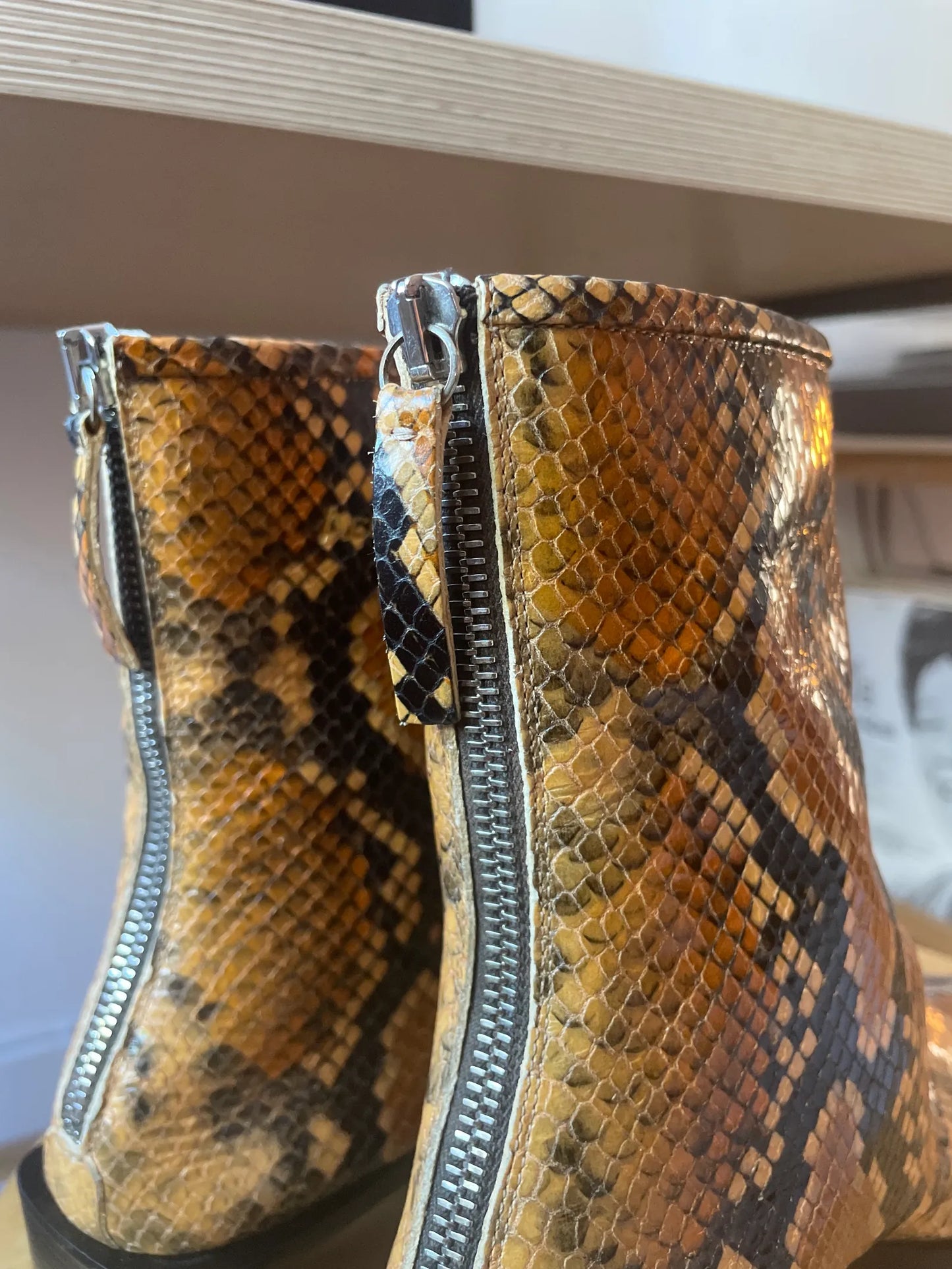 Acne Studios Snake Effect Leather-skinnboots NWOT