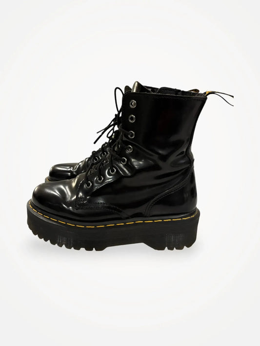 Dr. Martens Jadon Boots