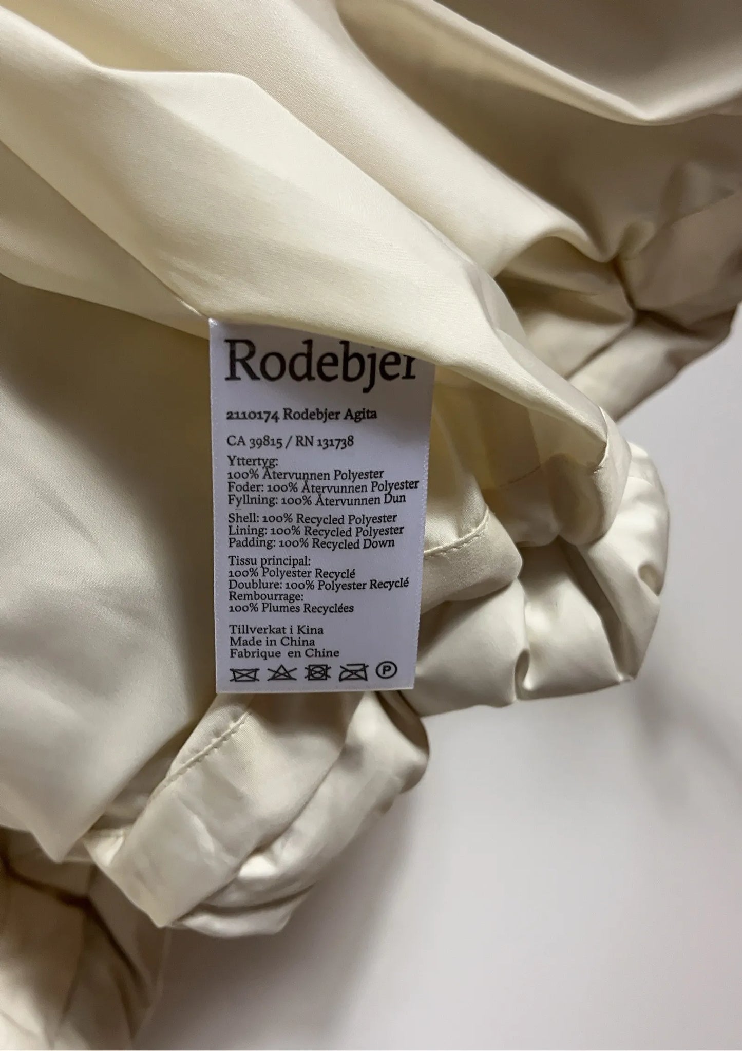 Rodebjer Agita Puffer jacket