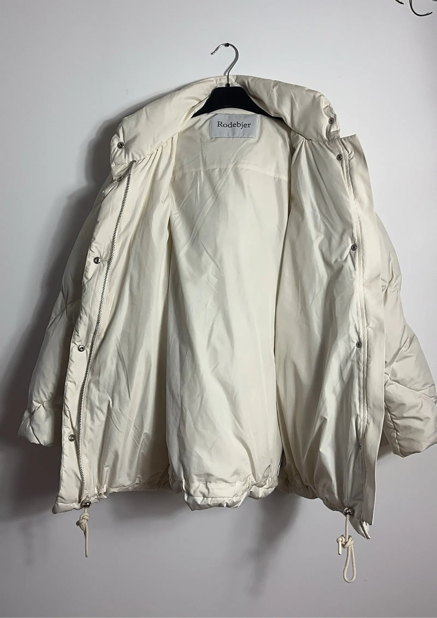 Rodebjer Agita Puffer jacket
