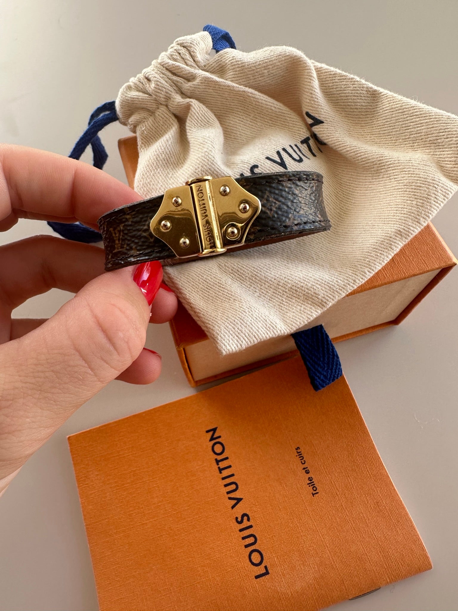 Shop Louis Vuitton Nano Monogram Bracelet (M6689F) by SolidConnection