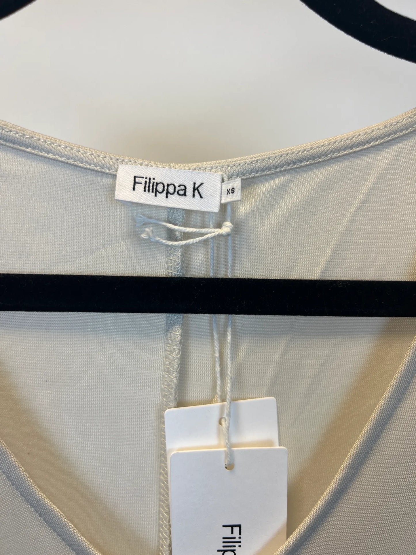 Filippa K-klänning